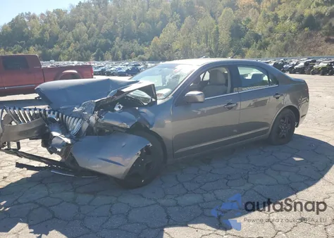 2010 Mercury Milan из США, поврежденный, VIN 3MEHM0HAXAR626210